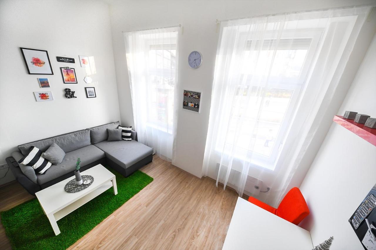 Penelope City Center Boutique Apartment บูดาเปสต์ ภายนอก รูปภาพ